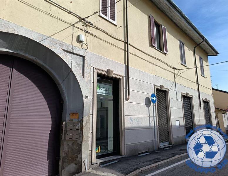 negozio in affitto a Monza
