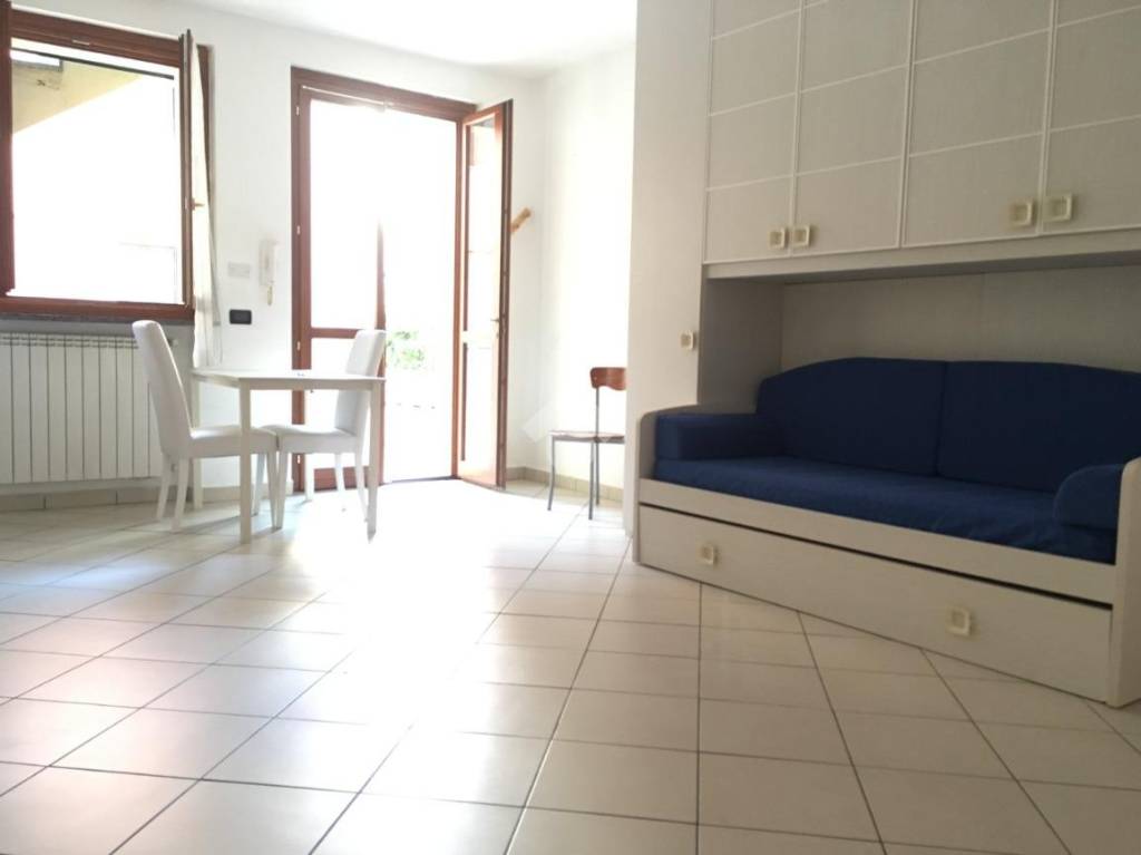 appartamento in affitto a Monza in zona Centro Storico