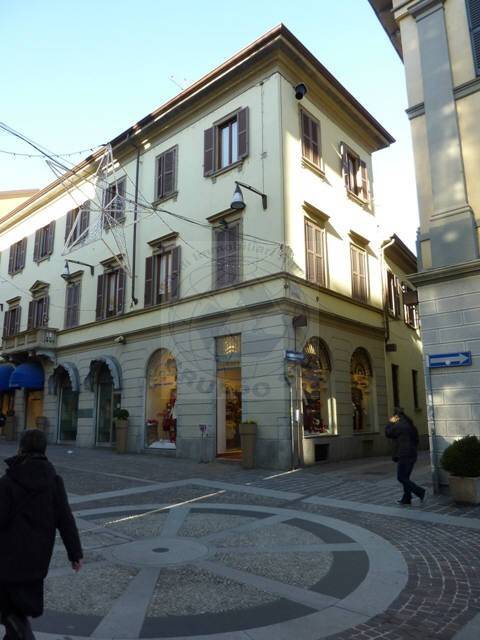 appartamento in affitto a Monza in zona Centro Storico