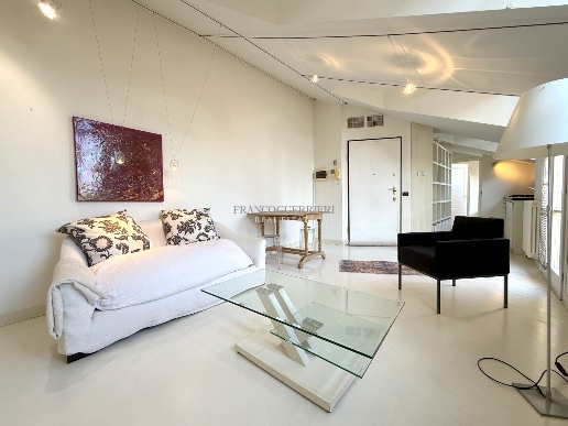 appartamento in affitto a Monza in zona Centro Storico