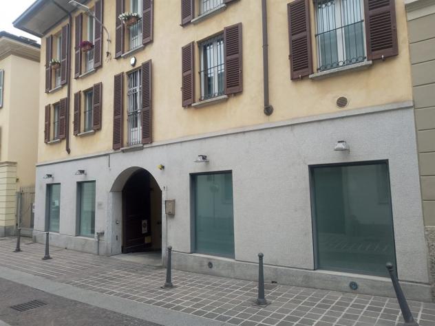 negozio in affitto a Monza in zona Centro Storico