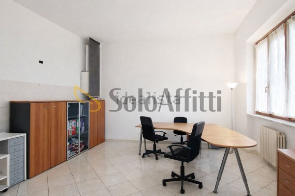 ufficio in affitto a Monza