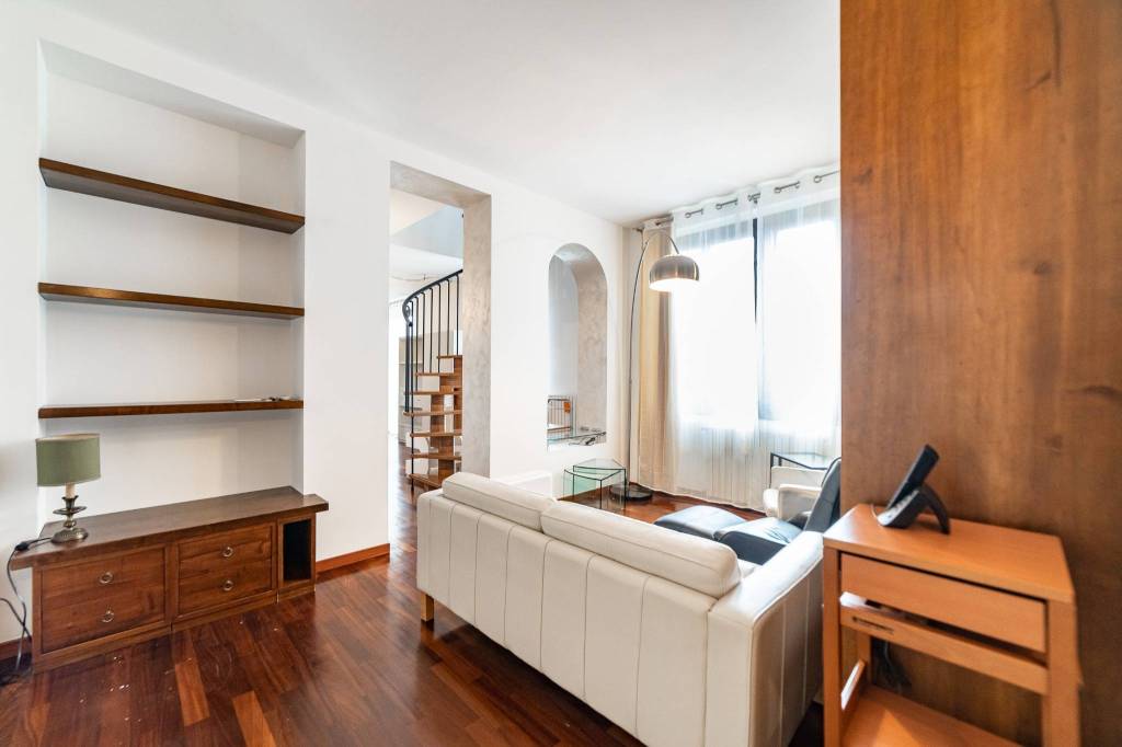 appartamento in affitto a Monza in zona Centro Storico