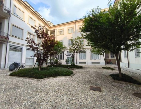 appartamento in affitto a Monza