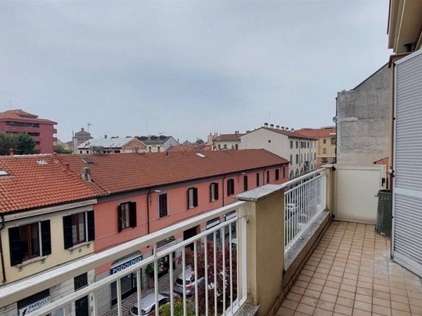 appartamento in affitto a Monza in zona Centro Storico