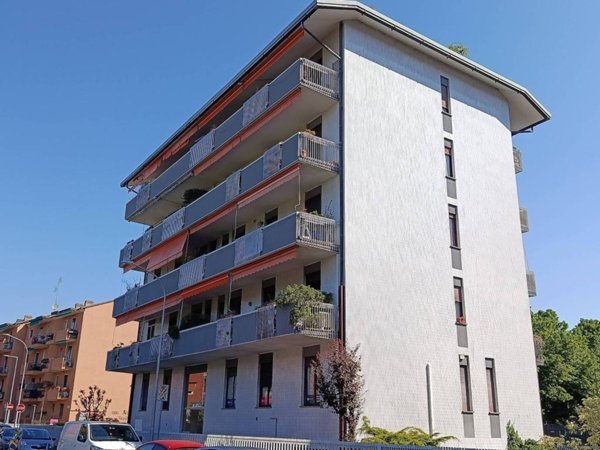 appartamento in affitto a Monza