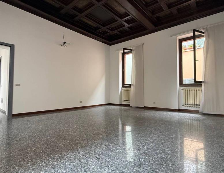 appartamento in affitto a Monza in zona Centro Storico