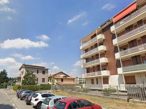 appartamento in affitto a Monza in zona Centro Storico