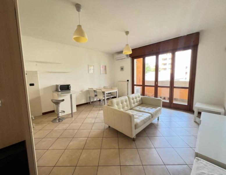 appartamento in affitto a Monza in zona Ospedale San Gerardo