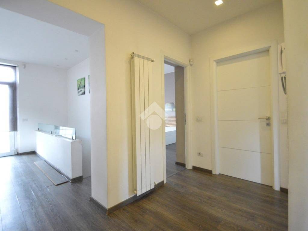 casa indipendente in affitto a Monza