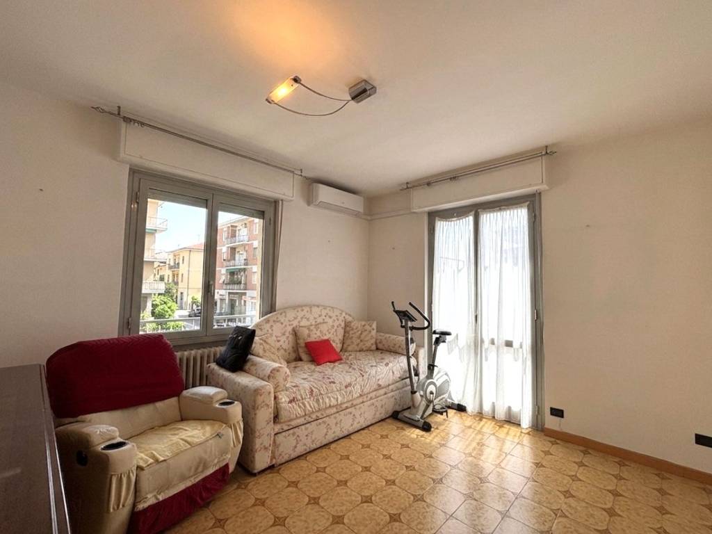 appartamento in affitto a Monza in zona Centro Storico