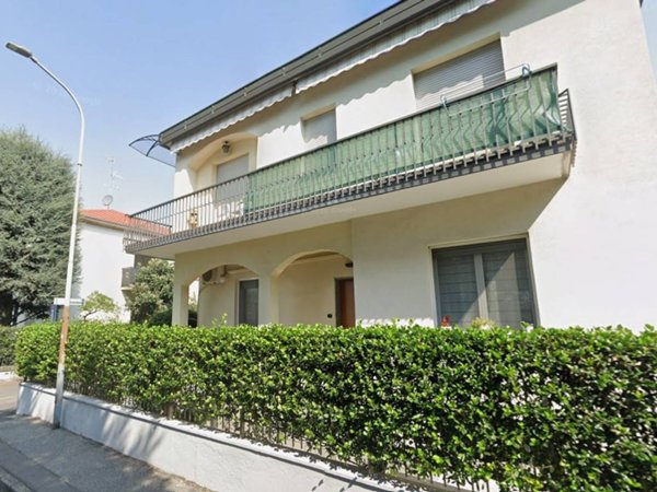 appartamento in affitto a Monza