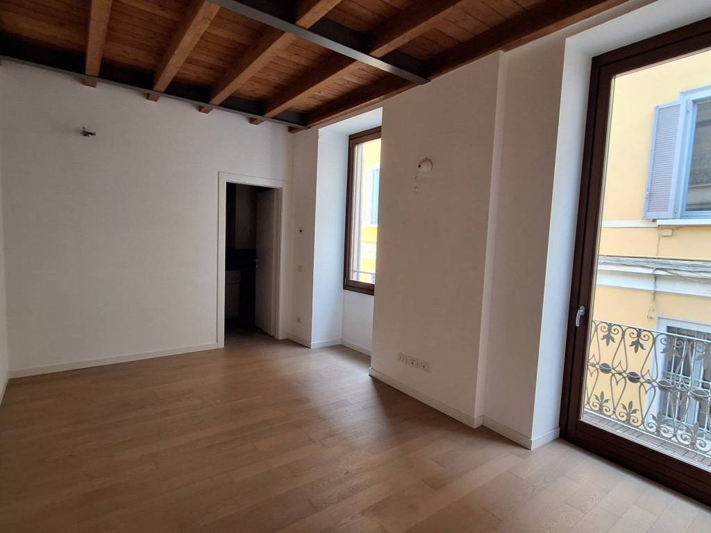 appartamento in affitto a Monza in zona Centro Storico