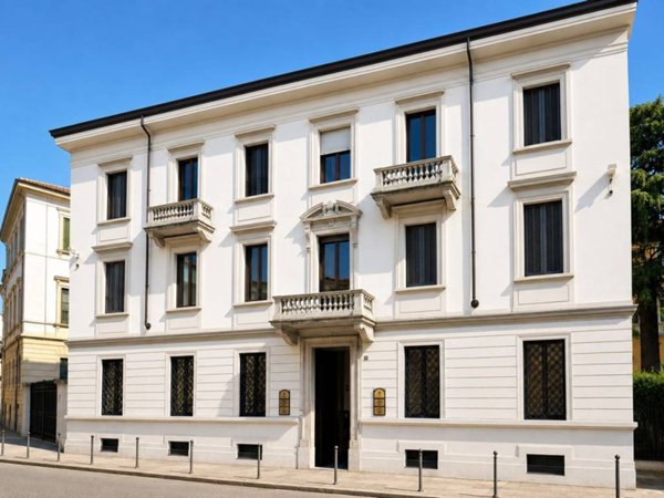 appartamento in affitto a Monza in zona Centro Storico
