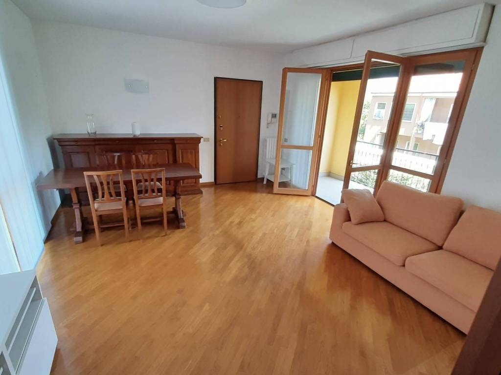 appartamento in affitto a Monza in zona Ospedale San Gerardo
