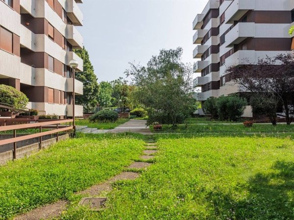 appartamento in affitto a Monza in zona Centro Storico