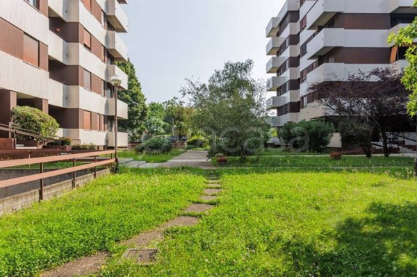appartamento in affitto a Monza in zona Centro Storico