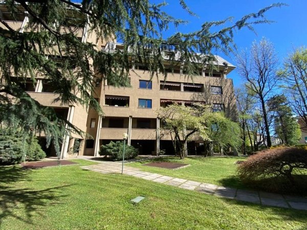 appartamento in affitto a Monza in zona Centro Storico