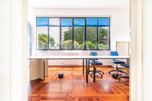 ufficio in affitto a Monza