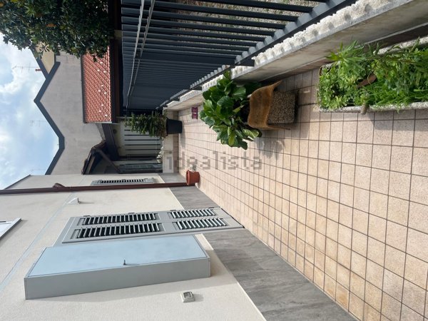 casa indipendente in affitto a Monza in zona Centro Storico