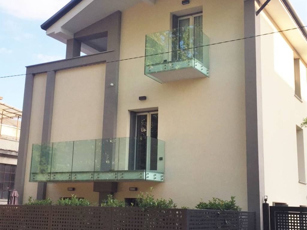 appartamento in affitto a Monza in zona Centro Storico