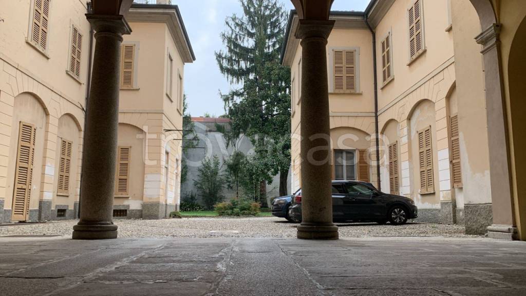 appartamento in affitto a Monza in zona Centro Storico
