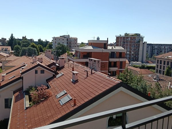 appartamento in affitto a Monza in zona Centro Storico