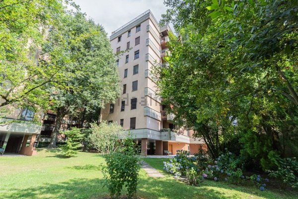 appartamento in affitto a Monza in zona Centro Storico