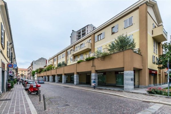 appartamento in affitto a Monza in zona Centro Storico