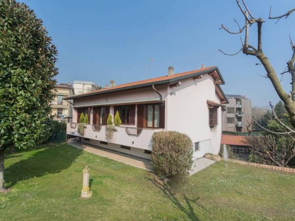 appartamento in affitto a Monza