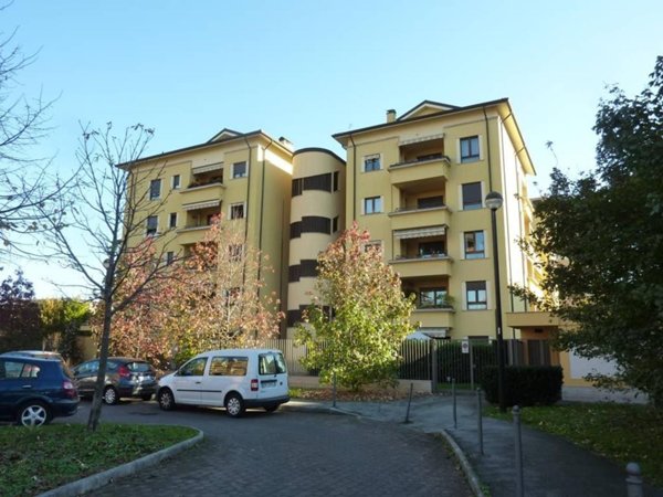 appartamento in affitto a Monza