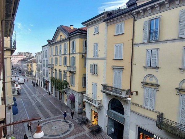 appartamento in affitto a Monza in zona Centro Storico