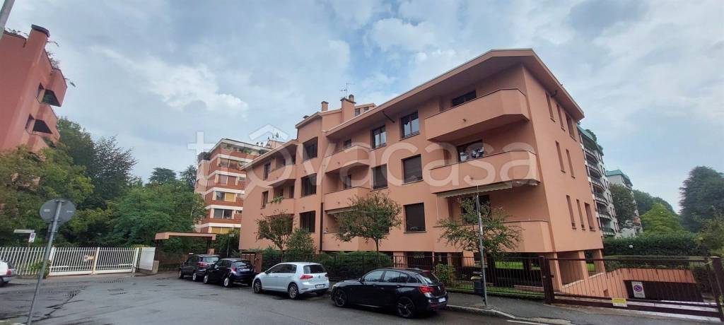 appartamento in affitto a Monza in zona Ospedale San Gerardo