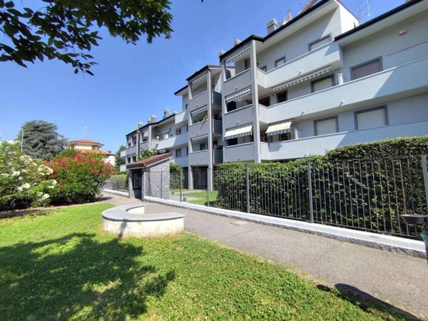 appartamento in affitto a Monza in zona Centro Storico