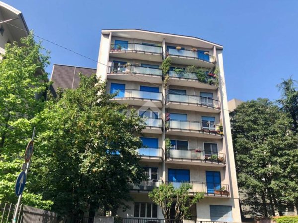 appartamento in affitto a Monza in zona Centro Storico
