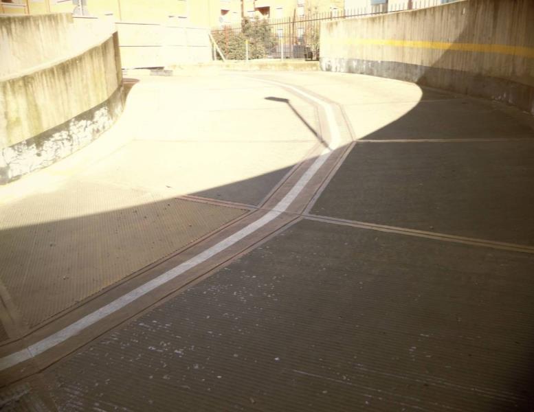 box auto in affitto a Monza