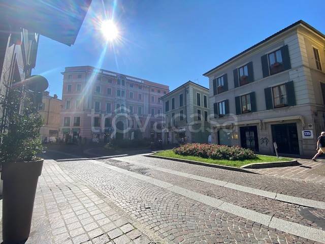 appartamento in affitto a Monza in zona Centro Storico