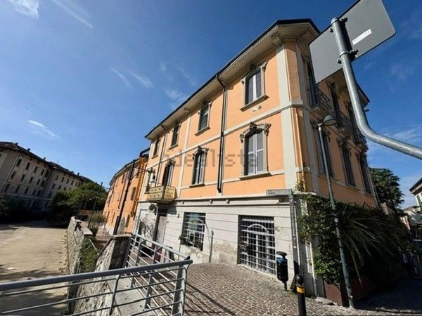 appartamento in affitto a Monza in zona Centro Storico