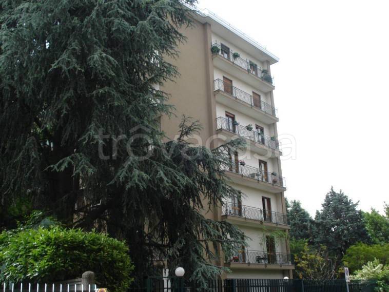 appartamento in affitto a Monza in zona Ospedale San Gerardo