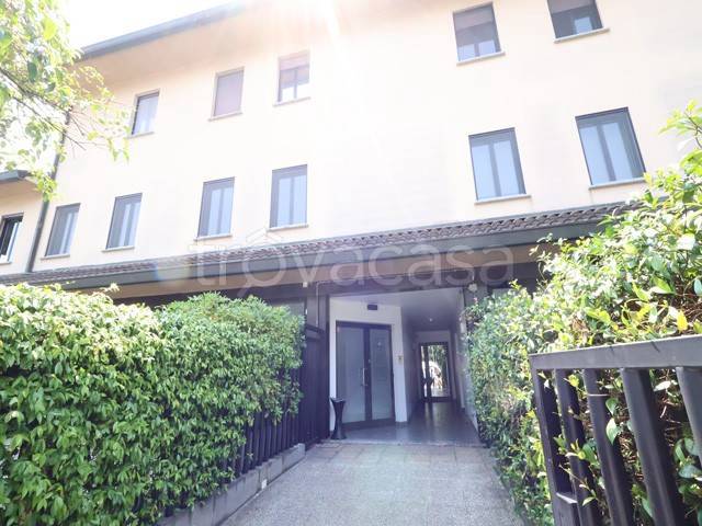 ufficio in affitto a Monza in zona Ospedale San Gerardo