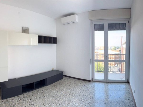appartamento in affitto a Monza