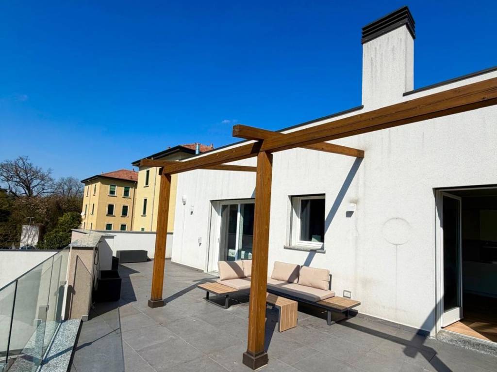 appartamento in affitto a Monza in zona Centro Storico