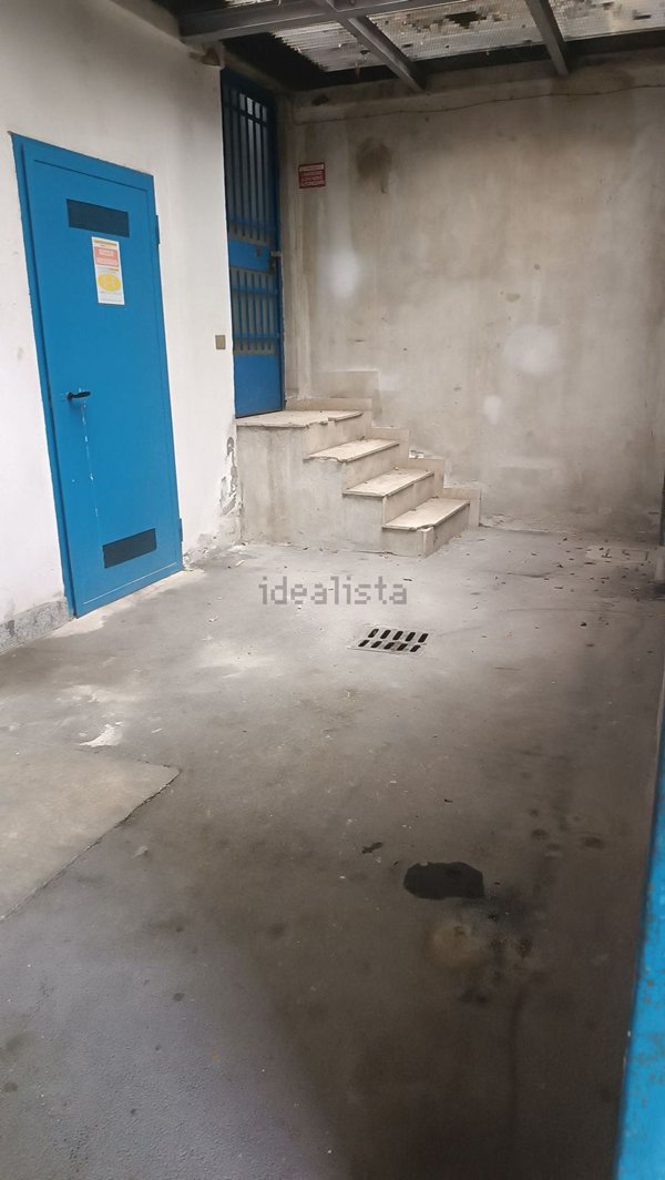 locale di sgombero in affitto a Monza