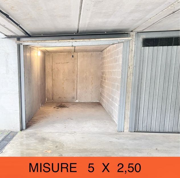 box auto in affitto a Monza