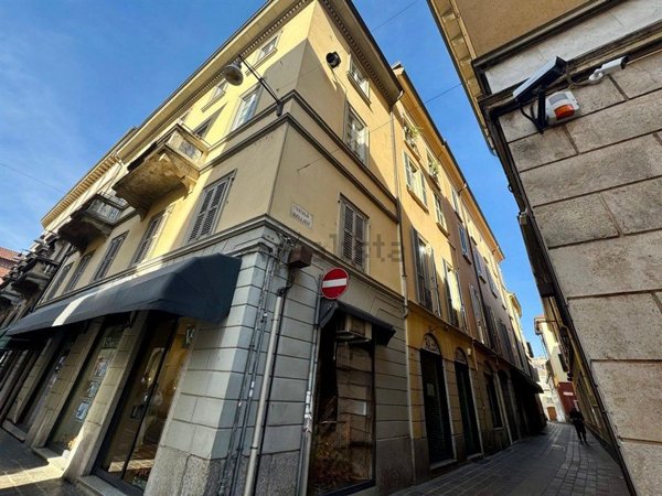 appartamento in affitto a Monza in zona Centro Storico