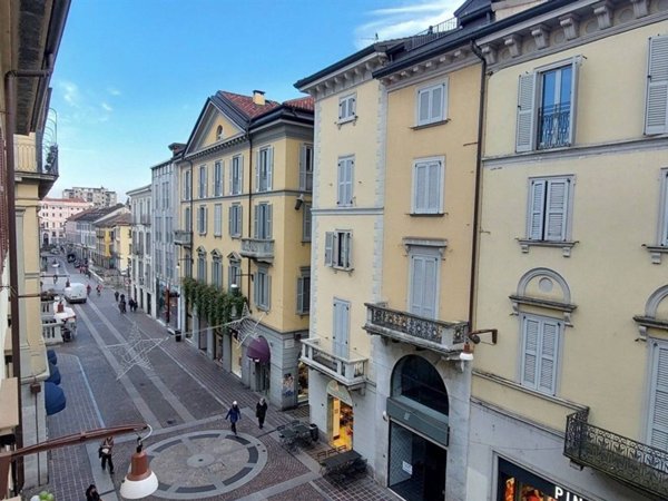 appartamento in affitto a Monza in zona Centro Storico