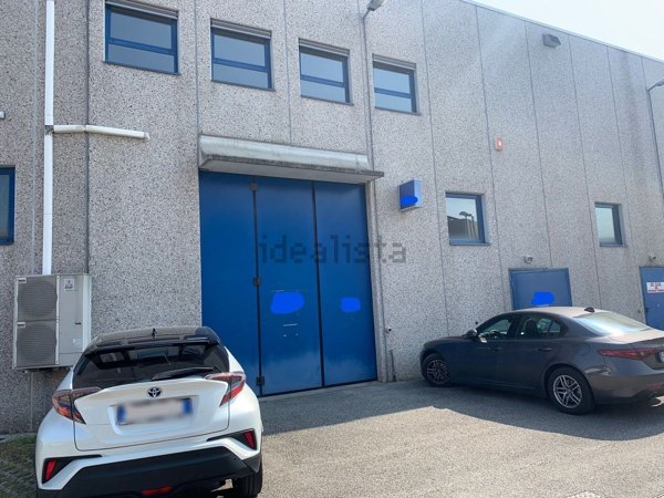 ufficio in affitto a Monza