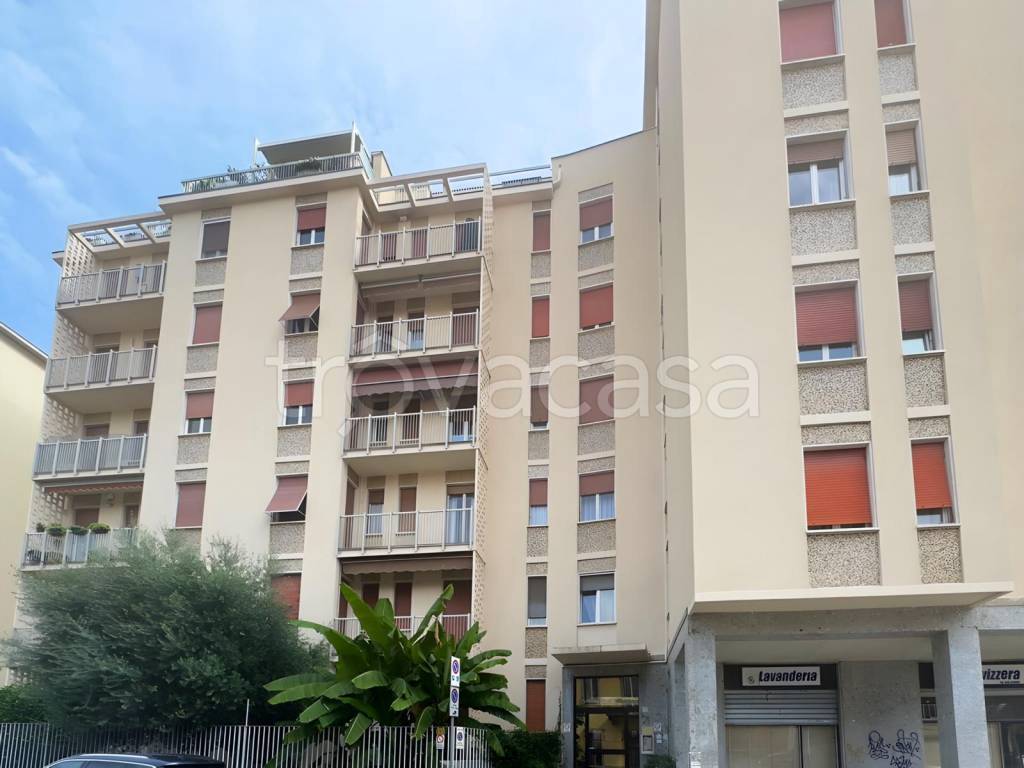 appartamento in affitto a Monza in zona Centro Storico