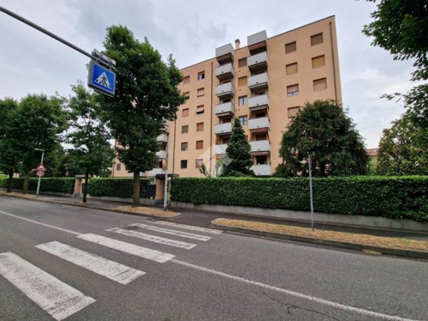 appartamento in affitto a Muggiò in zona Taccona