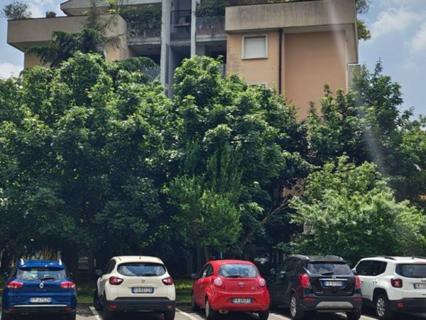 appartamento in affitto a Muggiò in zona Taccona